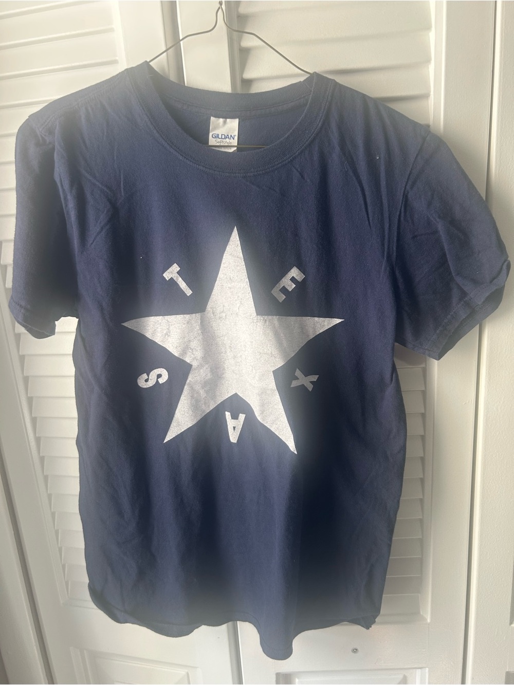 Gildan Navy Short-Sleeve Tee with Silver Star Graphic